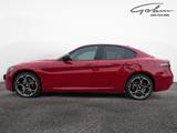 Alfa Romeo Giulia Competizione Q4 - Alfa Romeo Giulia mit Benzin-Antrieb: Automatik
