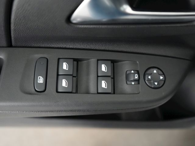 Corsa F FACELIFT+LED LICHT+RÜCKFAHRKAMERA+SITZ-/