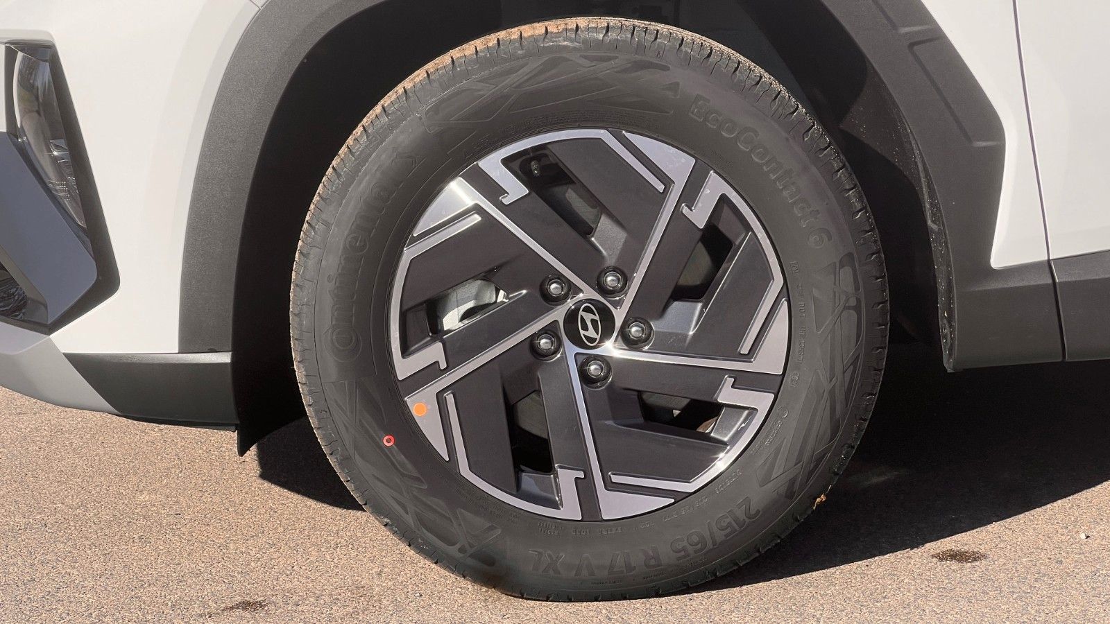 Fahrzeugabbildung Hyundai TUCSON 1.6 CRDi Select FL *Nav*Totwinkl*ACC*LED*