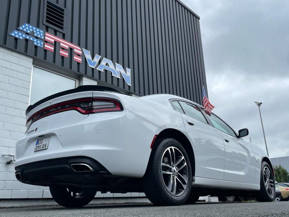 Fahrzeugabbildung Dodge Charger 18er GT 4x4 Sitzlüftung Memory Sitze