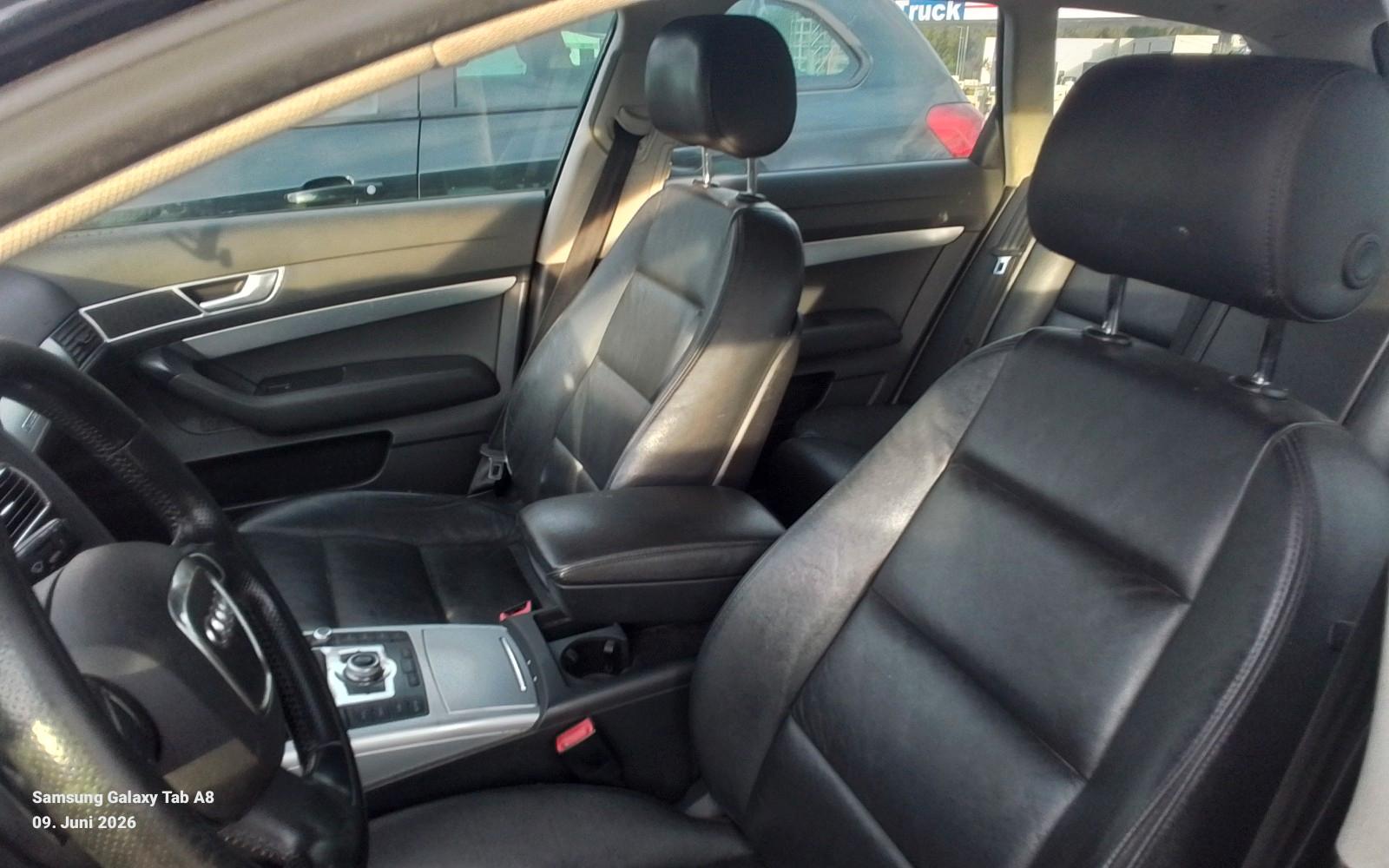 Audi Quattro 2011 — photo 9