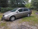 Nissan Primera Traveller 2.0 Acenta acenta - Nissan Primera mit Benzin-Antrieb: Acenta