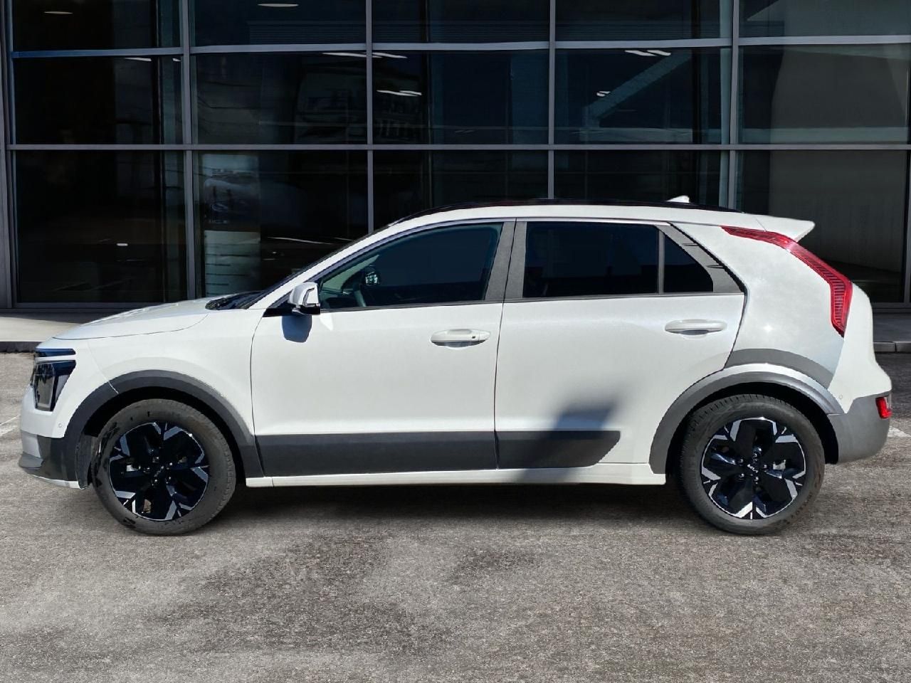 Fahrzeugabbildung Kia Niro e-Niro Inspiration