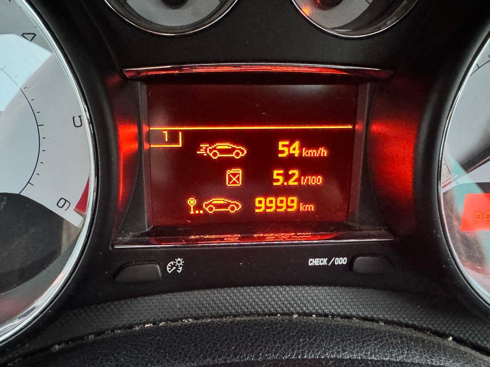 Peugeot 308 2012 — photo 5