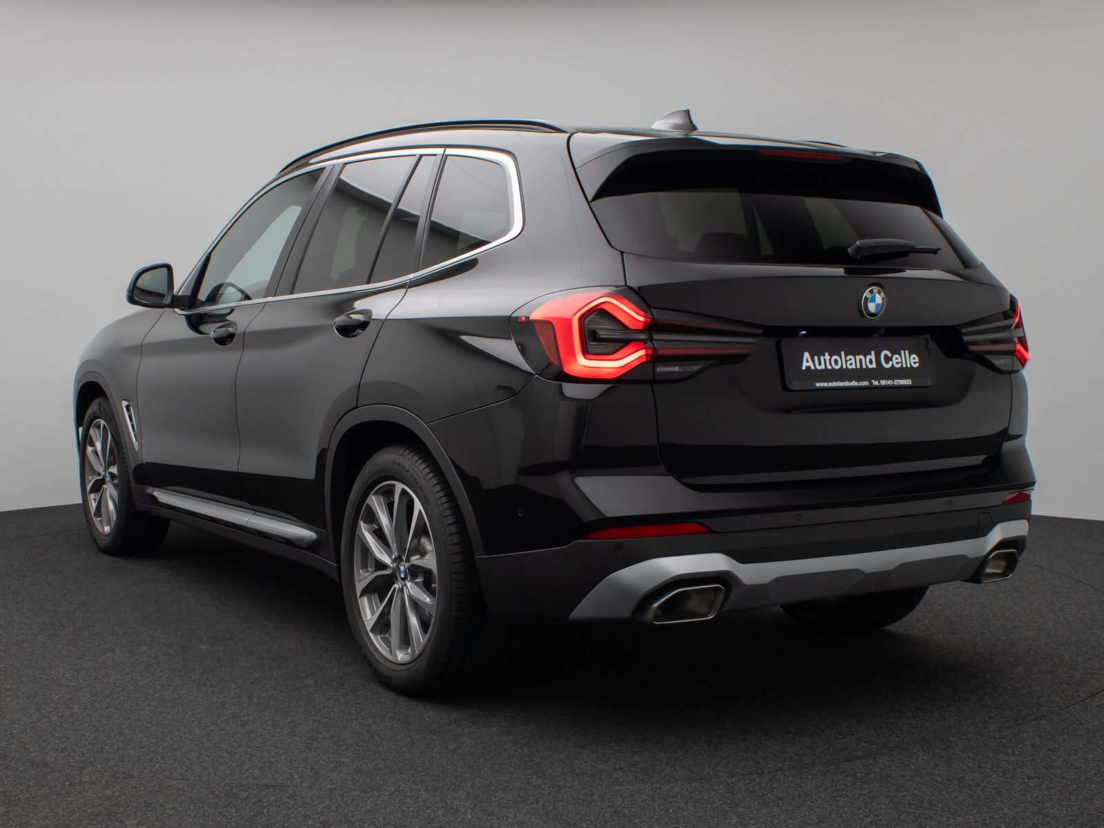 Fahrzeugabbildung BMW X3 xD20d Kamera DAB H/K M Sportfahrwerk 19Zoll