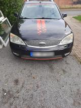 Ford Verkaufe meinen Ford Mondeo viele Ersatzte... - Ford Mondeo aus 2006 mit Diesel-Antrieb