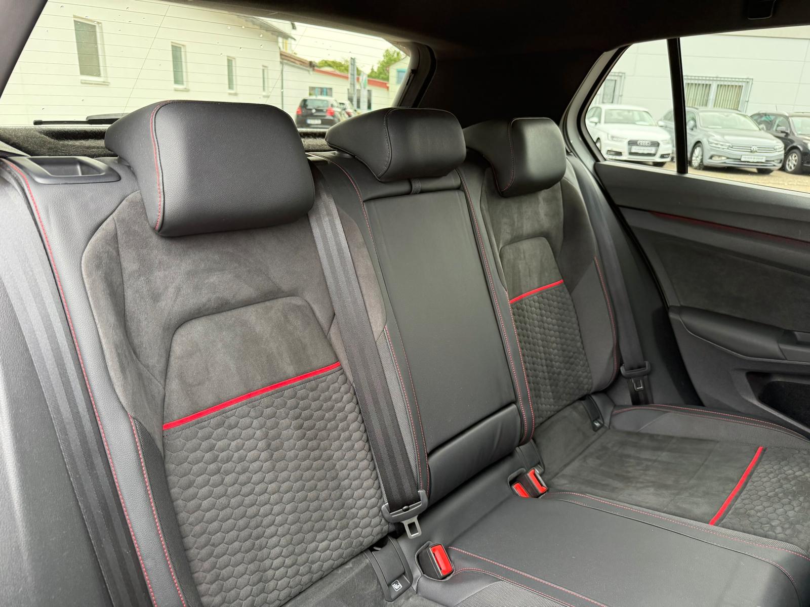 Volkswagen Golf GTI Clubsport 2.0 TSI DSG 19" ACC PANO KAME, миниатюра 16