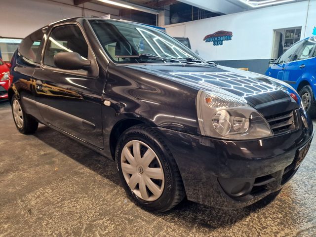 Renault Clio II Campus *TüvNeu*Klima*168Tkm*