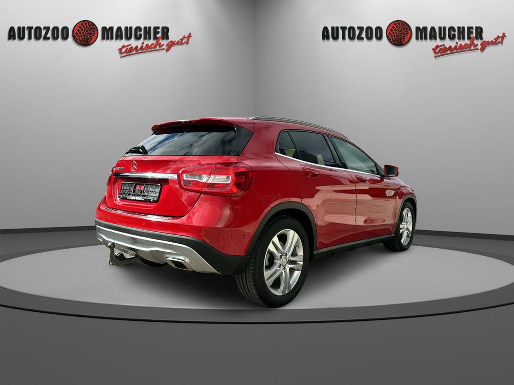 Mercedes-Benz GLA 200