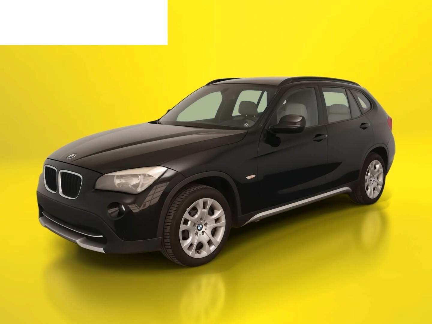 BMW X1 18 i sDrive **LEDER/SHZ/X-LINE**