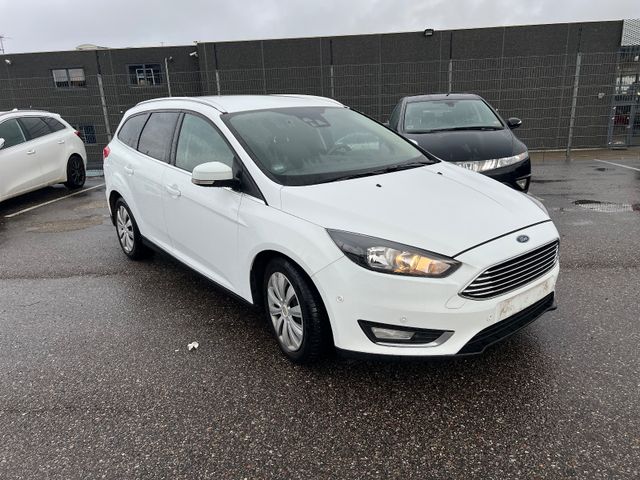 Ford Focus Turnier Titanium