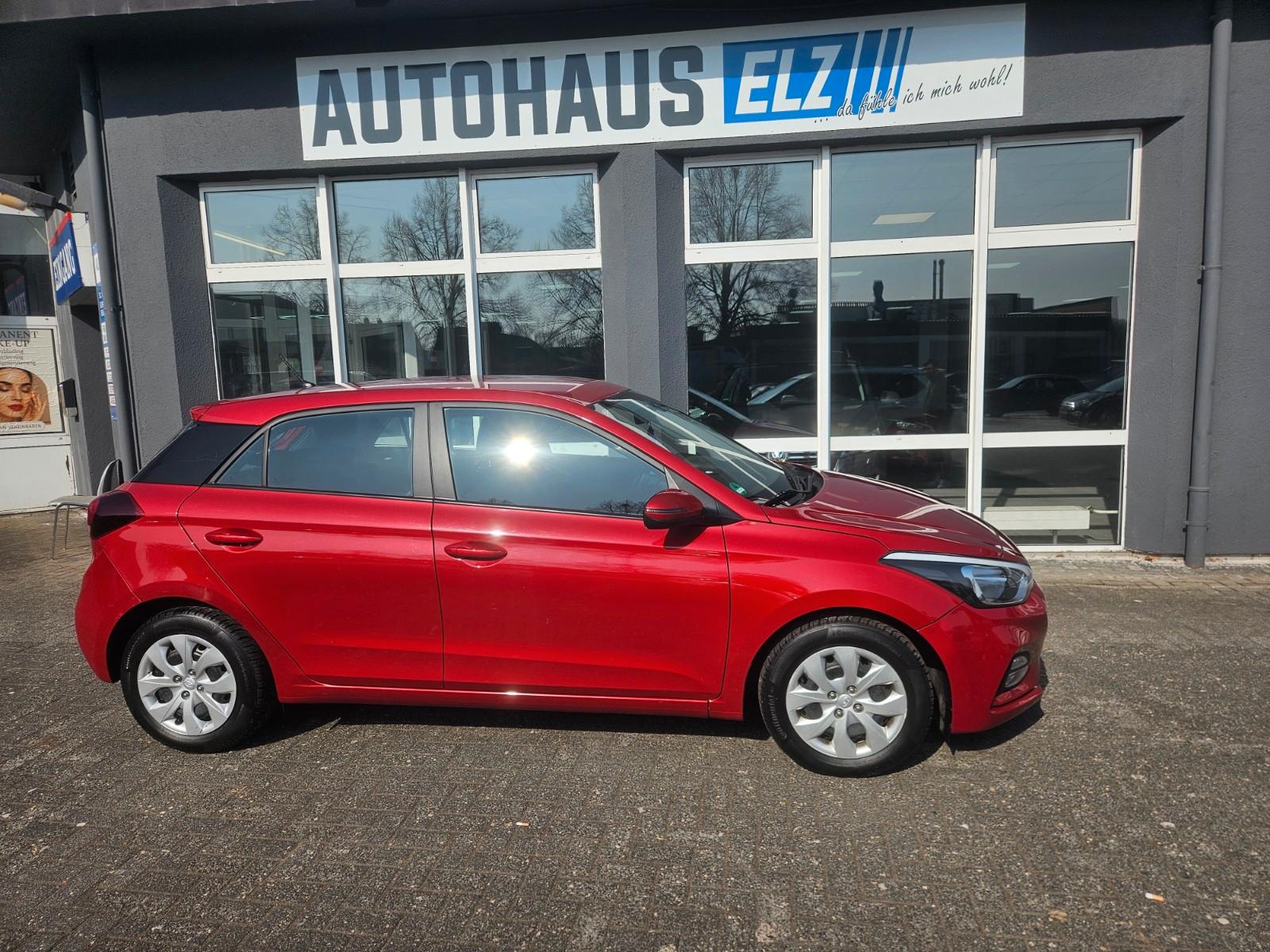 Hyundai i20 Active Style/Automatik Getriebe/TÜV NEU