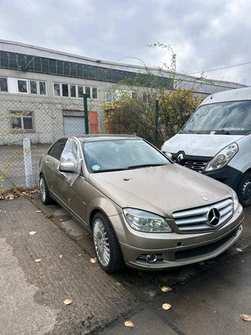 Mercedes-Benz C320 CDI W204 Automatik  Mot...