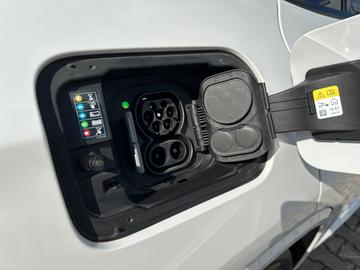 صورة مصغرة 17 لـ 2024 BMW IX3