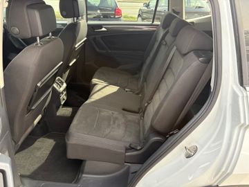 Fahrzeugabbildung Volkswagen Tiguan Allspace Highline 4Motion DSG 7 Sitze uvm