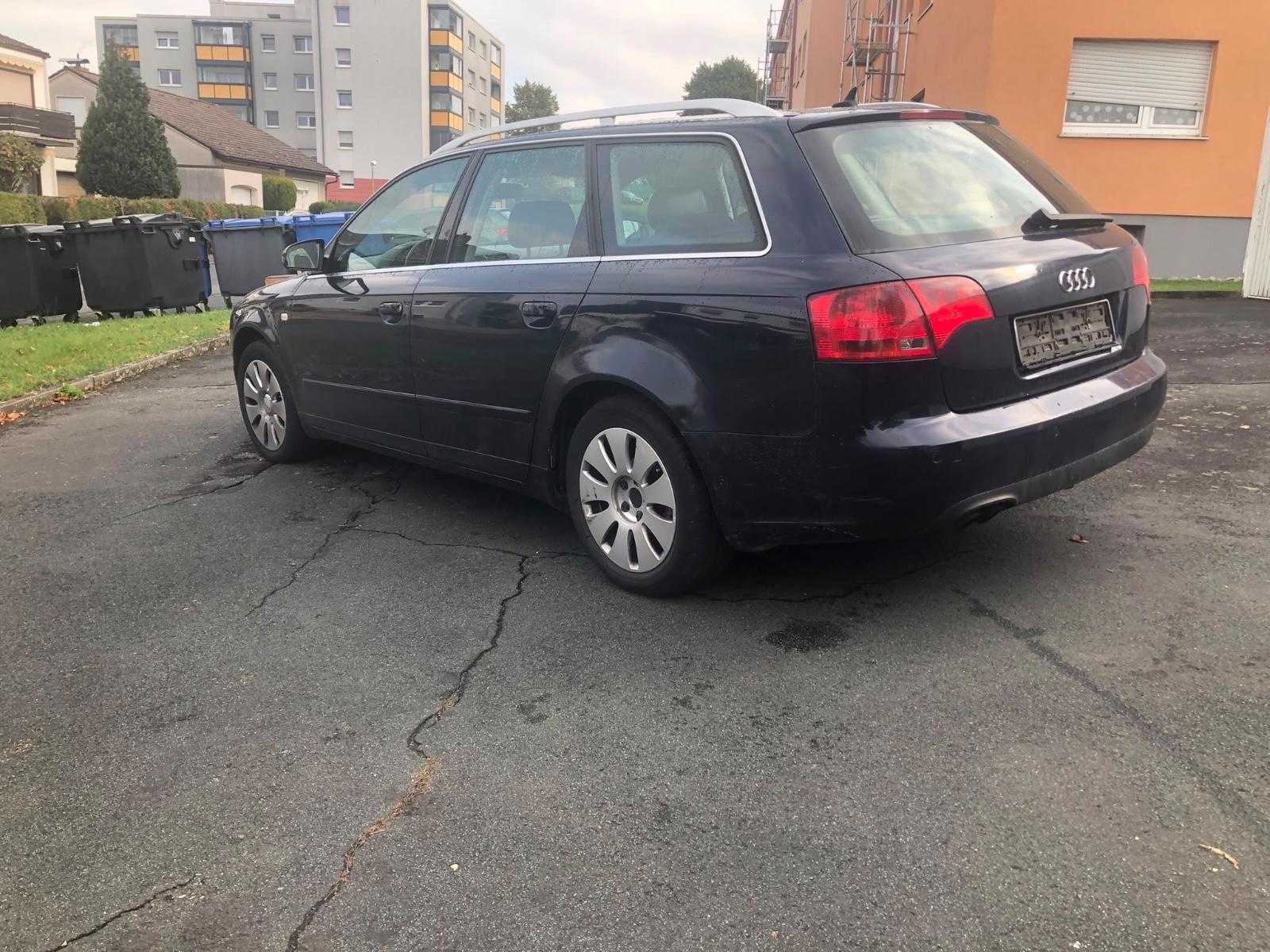 Audi A4 2005 — rear view