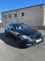 Mercedes-Benz Mercedes Benz w204 220Cdi Coupé Automatik - Mercedes-Benz 220 aus 2011