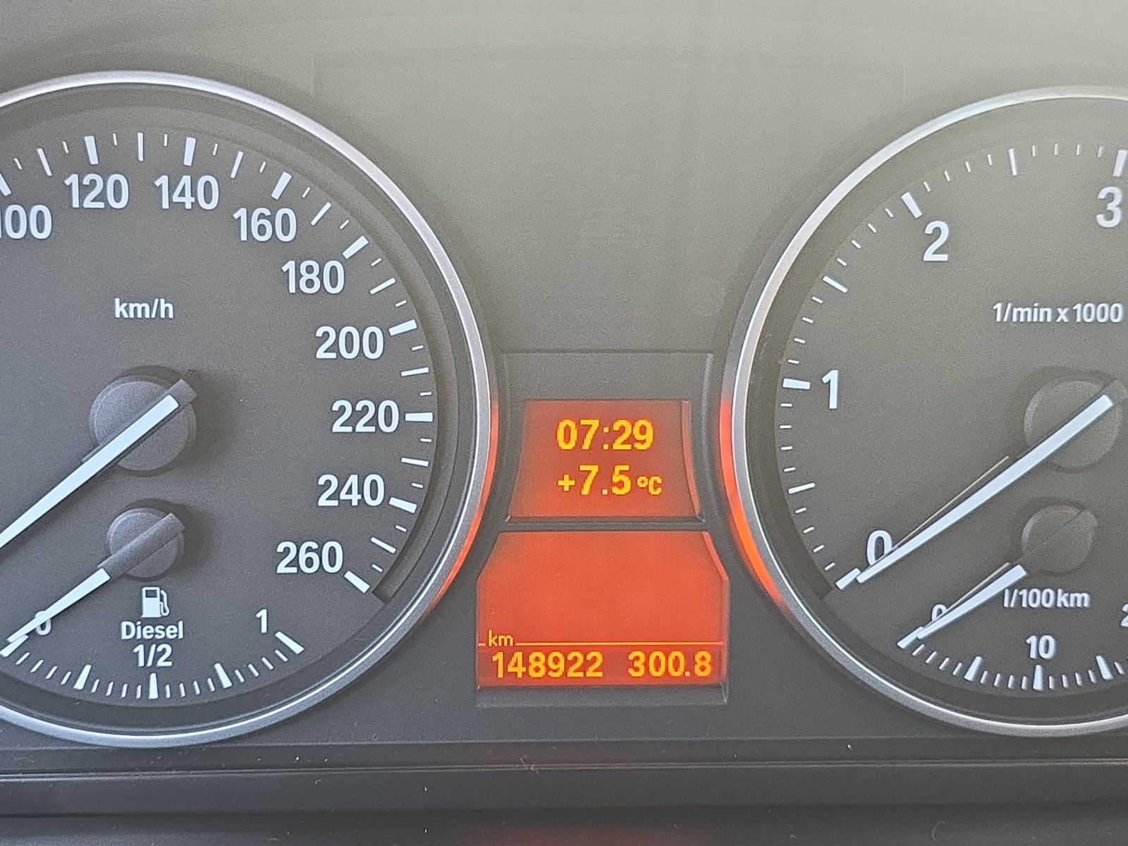 Fahrzeugabbildung BMW X1 25 d xDrive Automatik Leder Klima Navi PDC