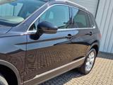 Volkswagen Tiguan 2.0 TSI Highline*4Motion*LED*Navi*18 Zoll - Volkswagen Tiguan mit Benzin-Antrieb: 2.0