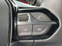 Foto Nummer 16: PEUGEOT 2008