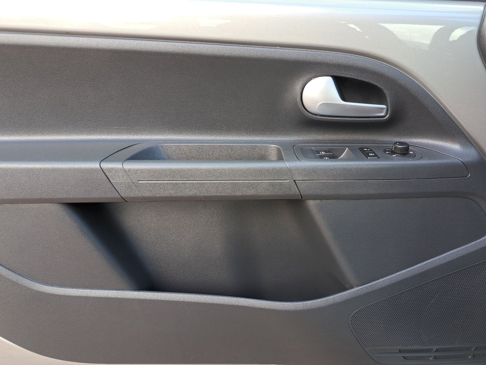 Volkswagen up! - Bild 14