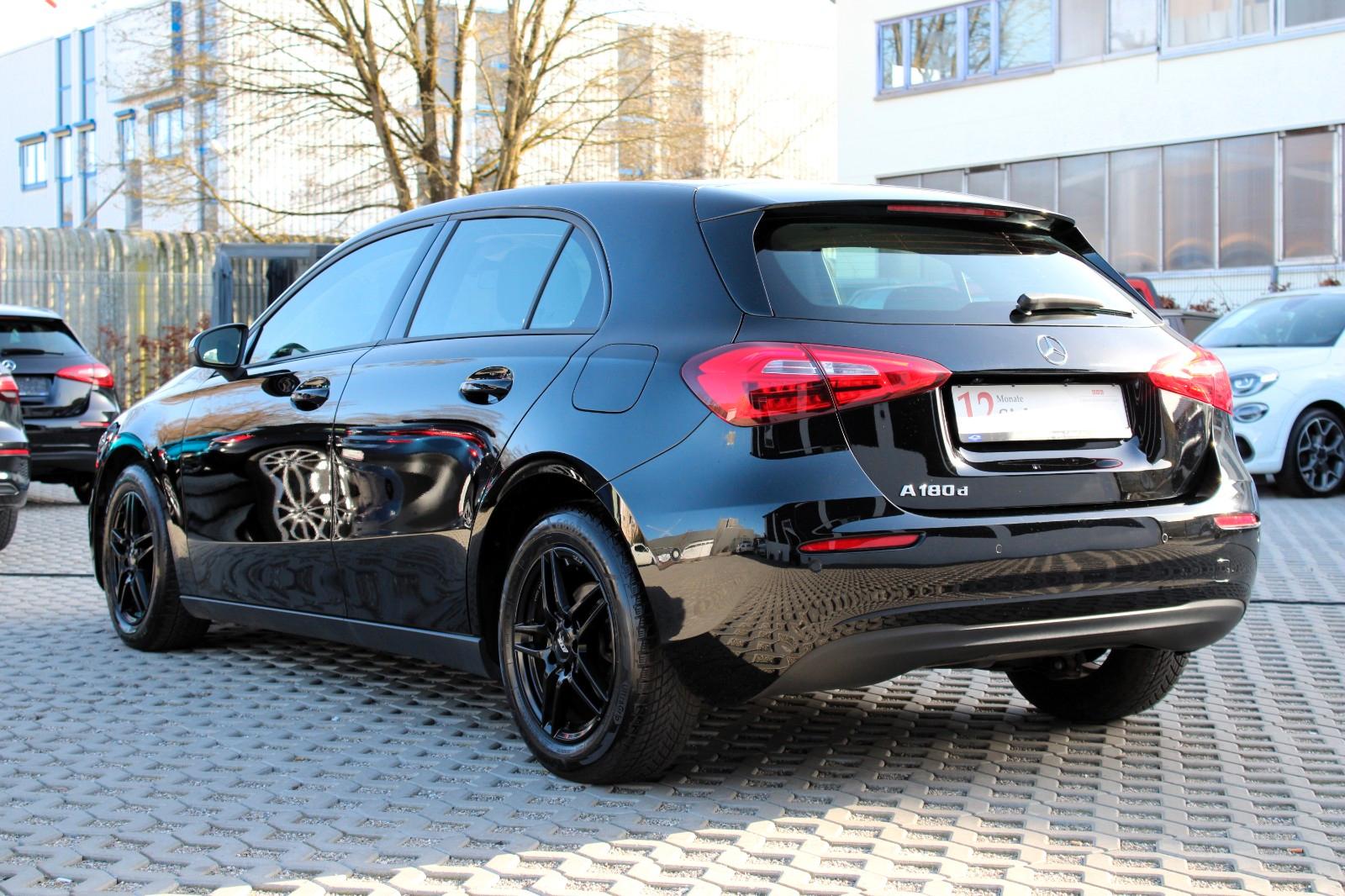Mercedes-Benz A-Class A 180 d, миниатюра 10
