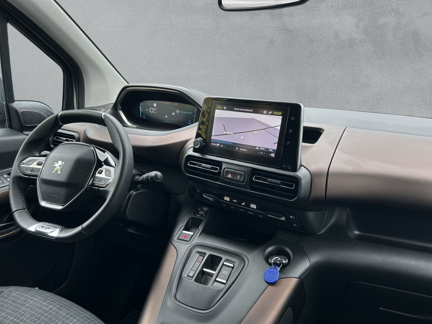 Fahrzeugabbildung Peugeot Rifter GT Elektromotor L2 136  * Totwinkel-Assis