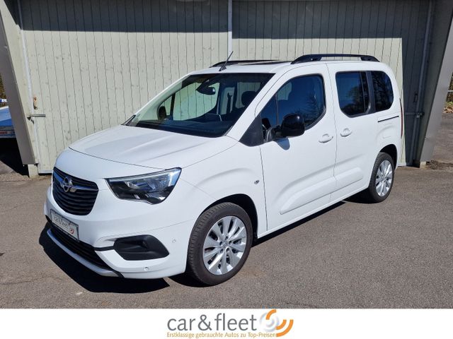 Opel Combo Life E Ultimate Navi SiHz PDC RFK Pano DAB