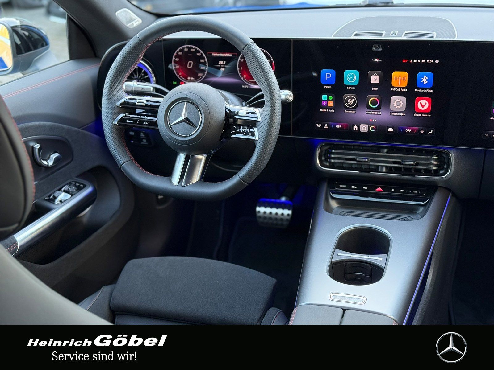 Fahrzeugabbildung Mercedes-Benz CLA 200 AMG*BURMESTER*PANO*MEMORY*SUPERSCREEN*KA