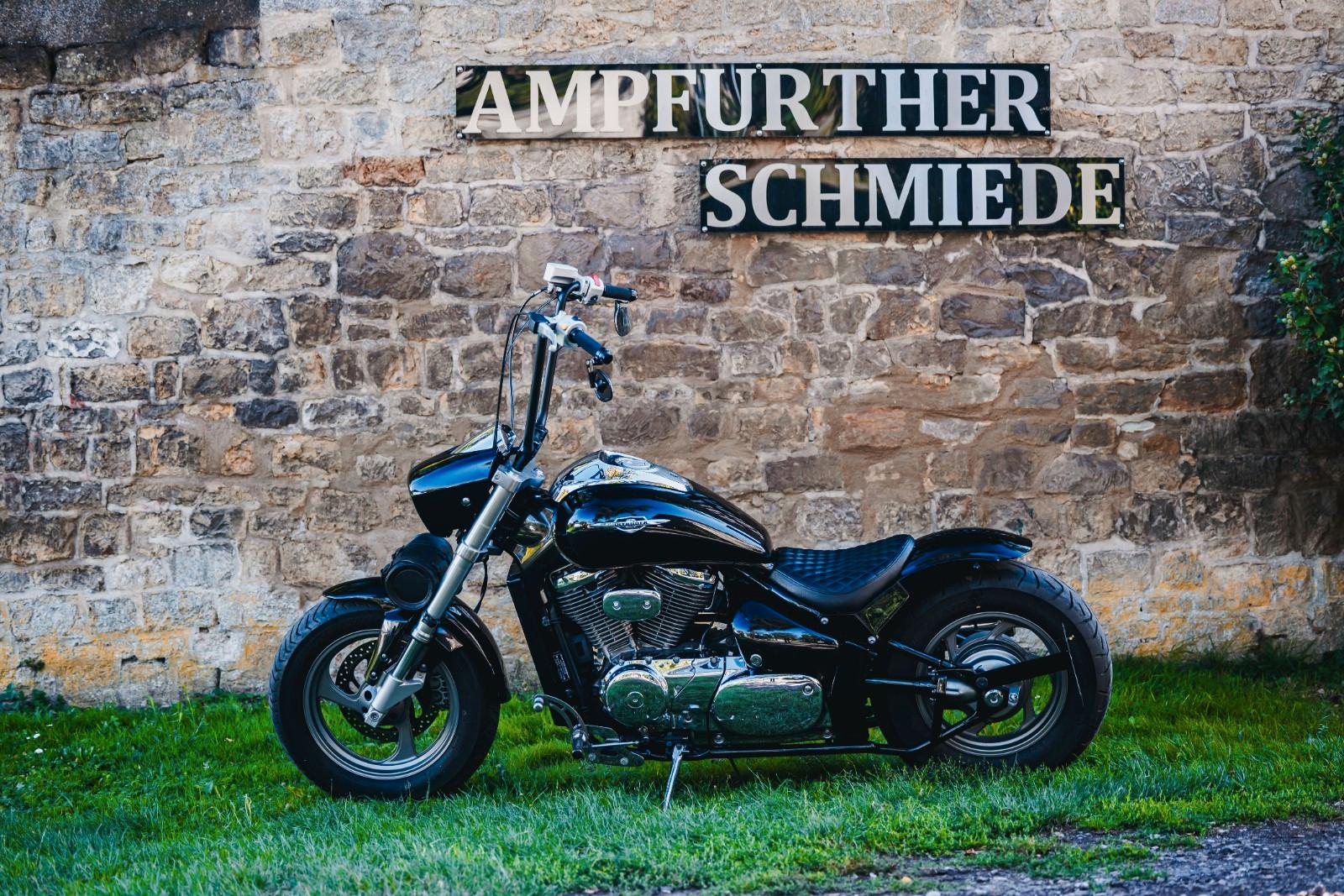 Suzuki VZ 800 Intruder