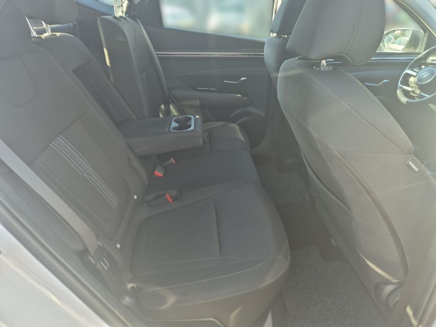 Fahrzeugabbildung Hyundai Tucson Select 2WD Navi Digitales Cockpit LED App