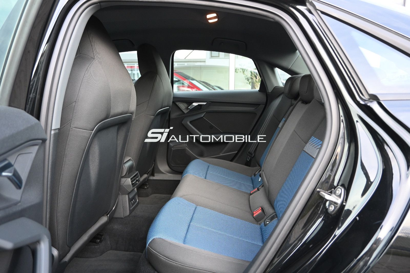 Fahrzeugabbildung Audi A3 35 TDI S tr. S Line Lim. °ACC°STANDHZ°19ZOLL°