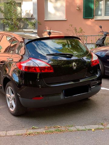 Renault Megane 3Lim.5-türig Paris.