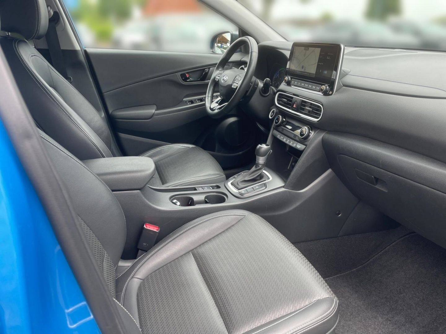 Fahrzeugabbildung Hyundai KONA 1.6T 2WD HYBRID Premium Navigation Kamera