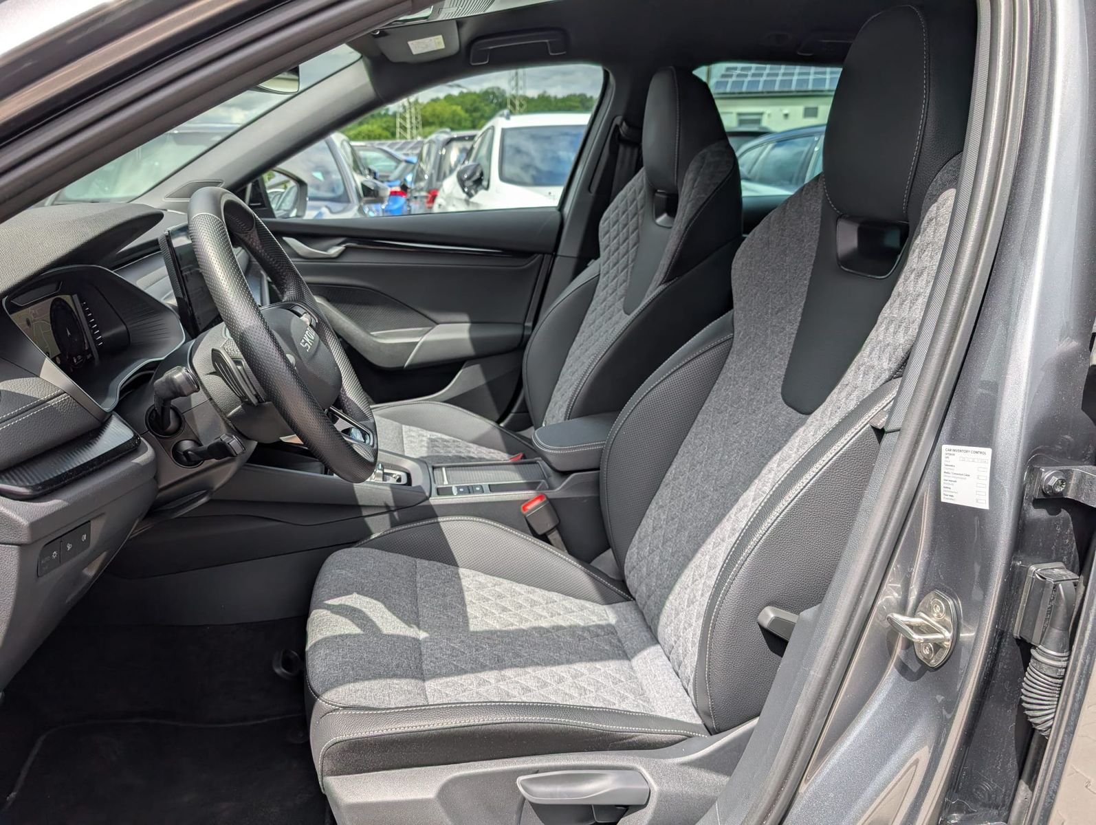 Fahrzeugabbildung SKODA Octavia 2.0 TDI Sportline DSG MATRIX*WINTER*5J.G