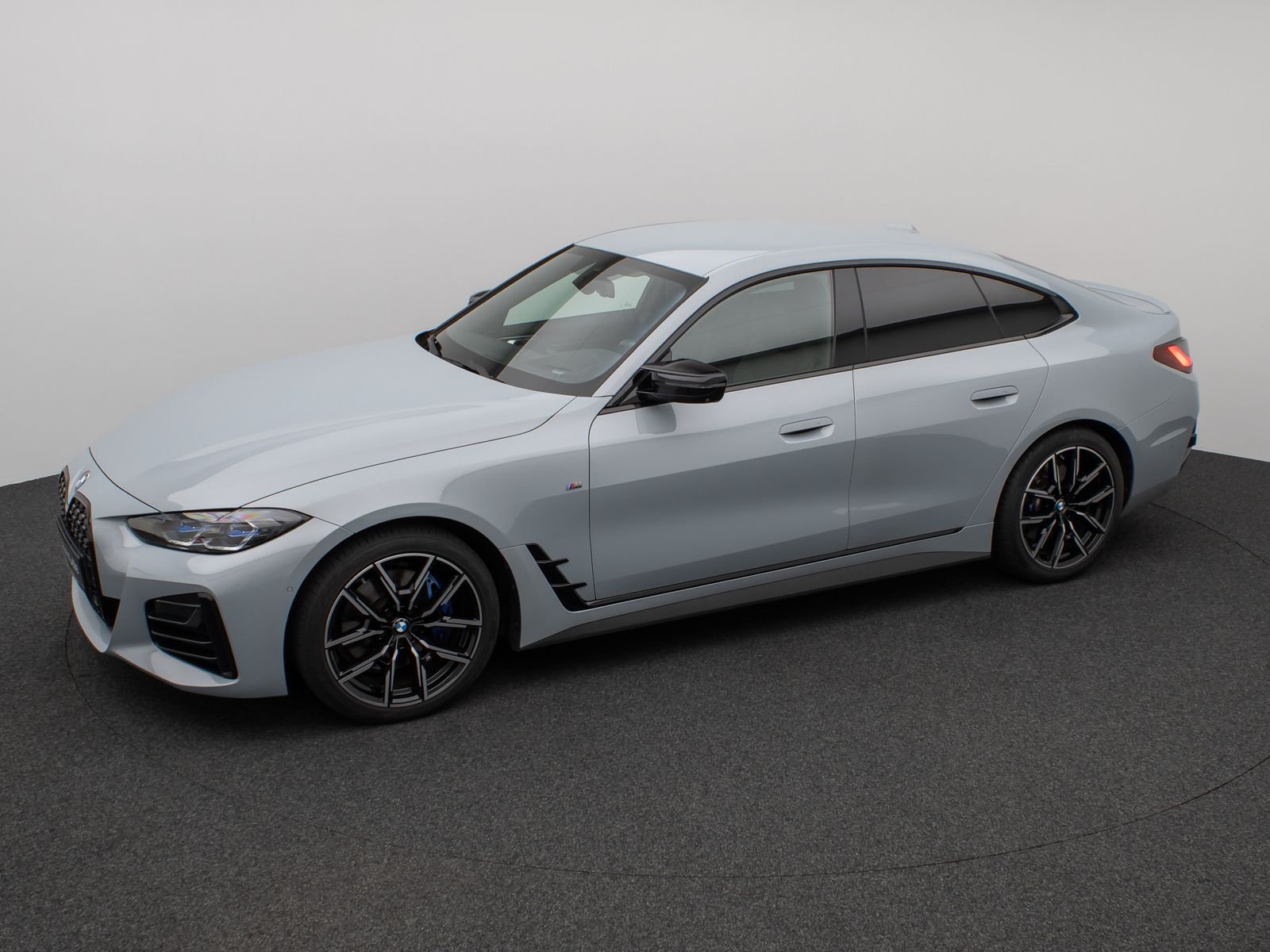 Fahrzeugabbildung BMW M440i xD Gran Coupé 360°Laser HUD DAB H/K 19Zoll