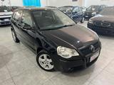 Volkswagen Polo 1.4 69 CV - Trendline - 2006 - Volkswagen Polo aus 2006: 1.6