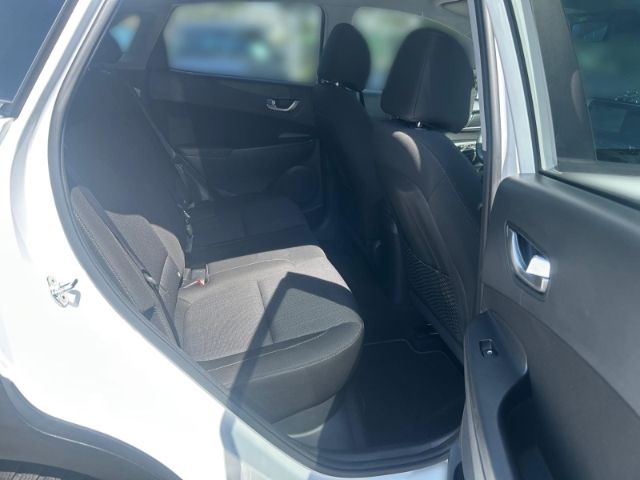 Fahrzeugabbildung Hyundai KONA Edition 30+ 2WD Navi Soundsystem LED Apple