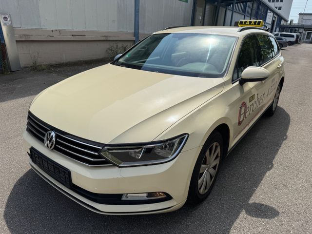 Volkswagen Passat Variant Trendline BMT/AUTOMATIK/LEDER