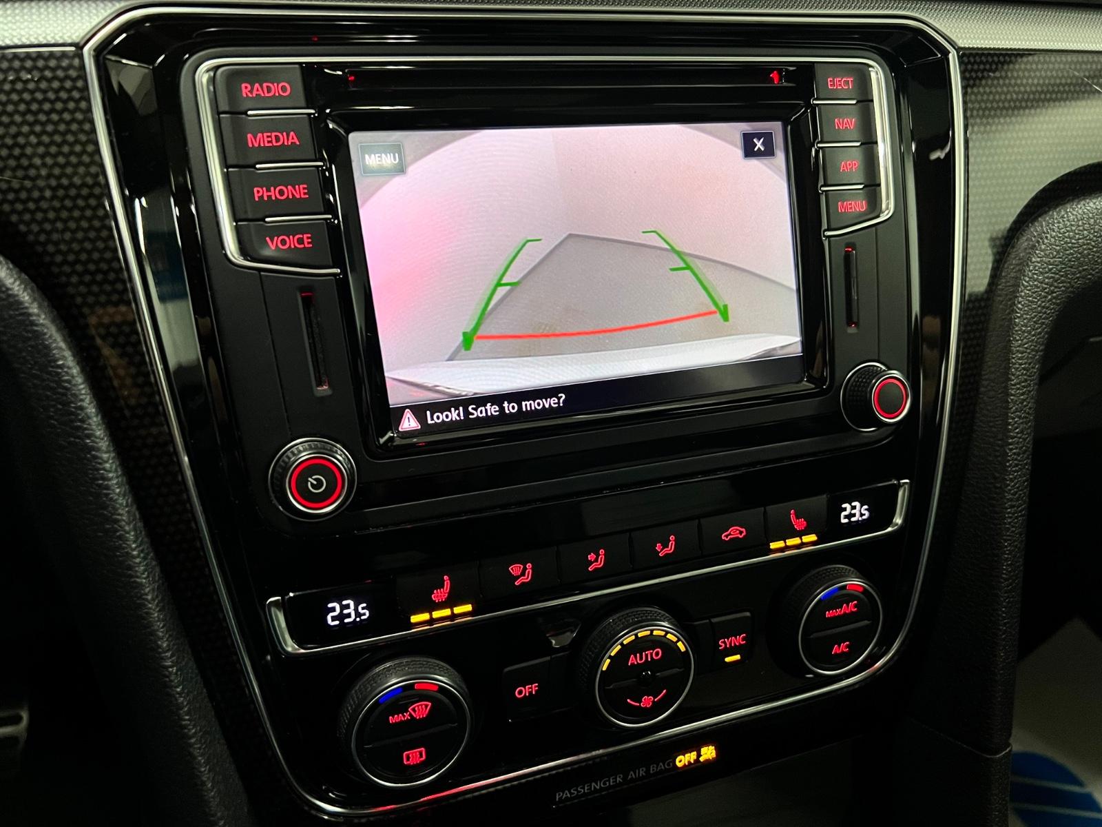 Volkswagen Passat GT 3.6 V6 DSG*LEDER*NAVI*R-KAM*LED*ACC*