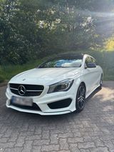 Mercedes-Benz CLA 200 Shooting Brake AMG Line - : Kombi, Mercedes Cl