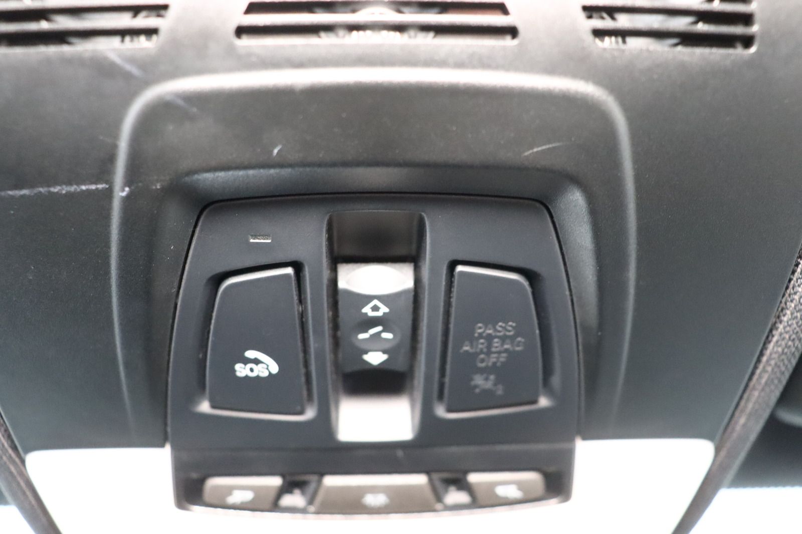 Fahrzeugabbildung BMW 118 d Sport-line * Bi-Xenon * PDC * Tempomat