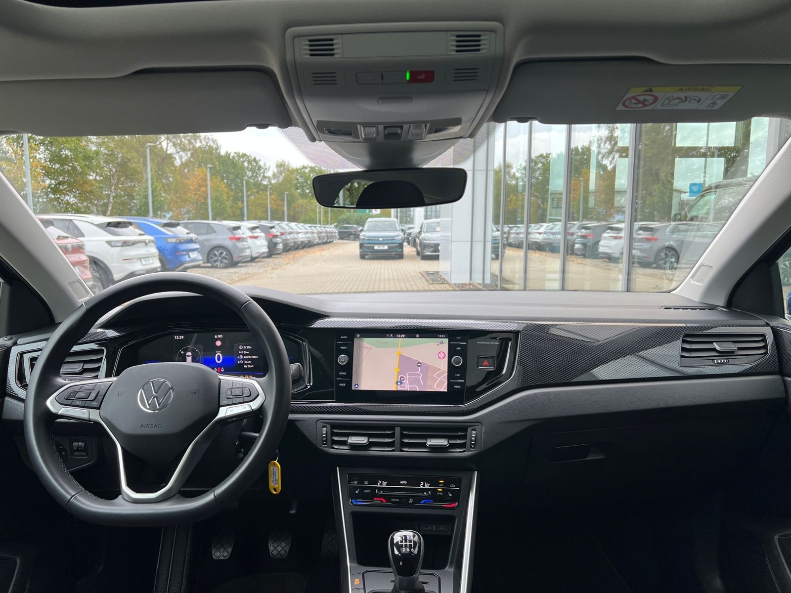 Fahrzeugabbildung Volkswagen Taigo Life 1.0 TSI *LED, Pano, Navi, Kamera, 16'