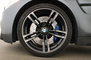 BMW M4 - 11