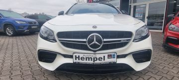Bild 26 Mercedes-Benz E 63 AMG S 4Matic T-Modell PanoNight-Paket