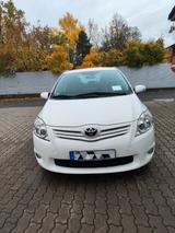 Toyota Auris 1,6-l-Valvematic Life Life - Toyota Auris in Nürnberg