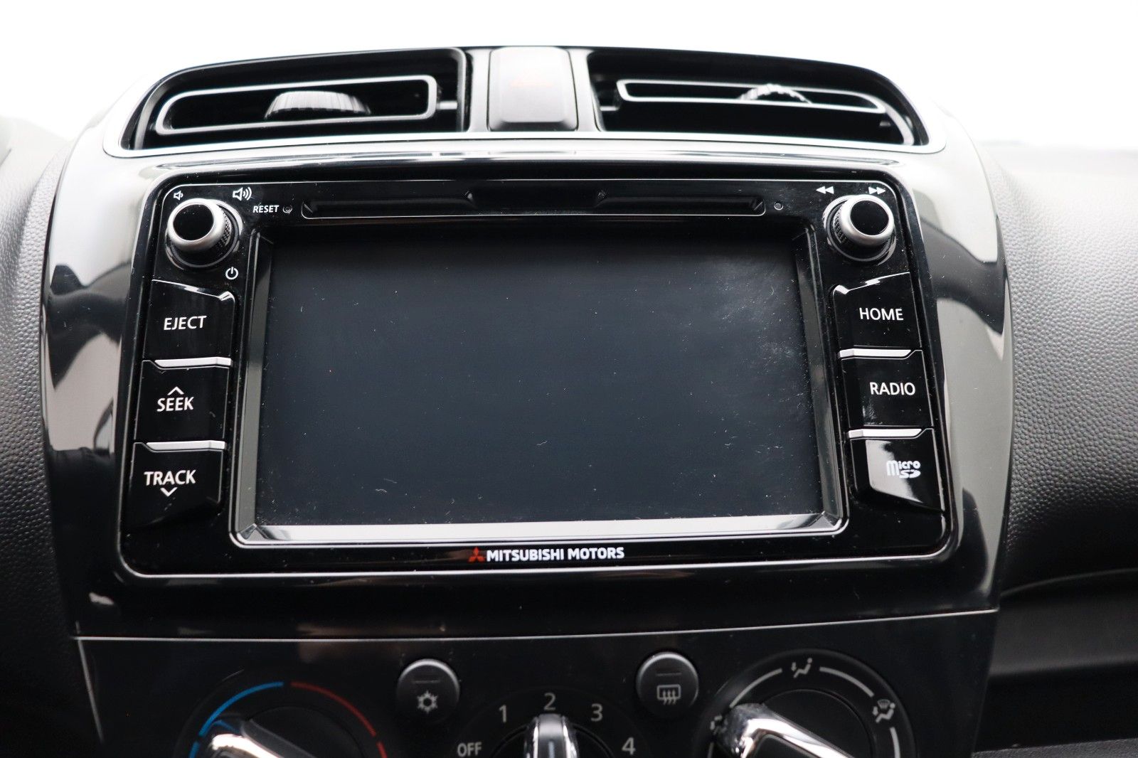 Fahrzeugabbildung Mitsubishi Space Star 1.2 Spirit+ Black