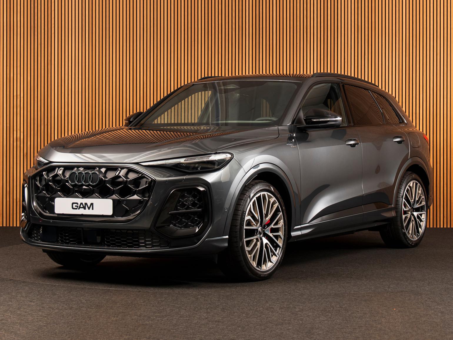 Audi Q5 e-hybrid quattro TECHPRO-B&O-21"-AIRSUSP-PANO