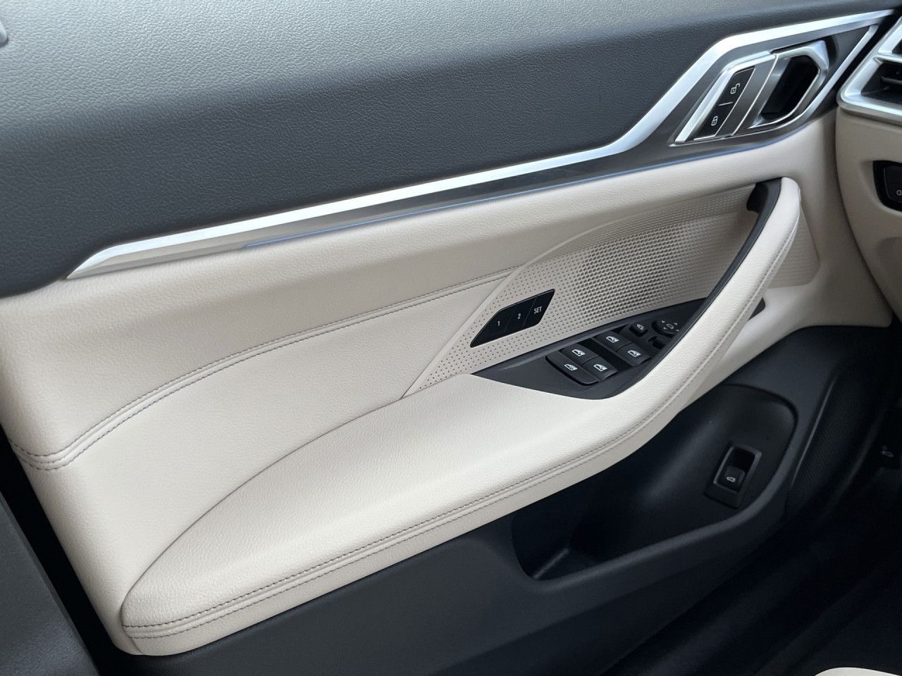 BMW i4 - Bild 16