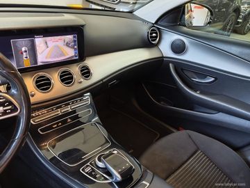 Mercedes E 220 - 10
